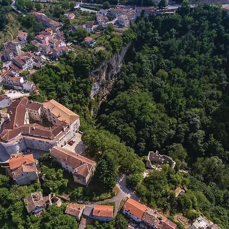 Villa Inna